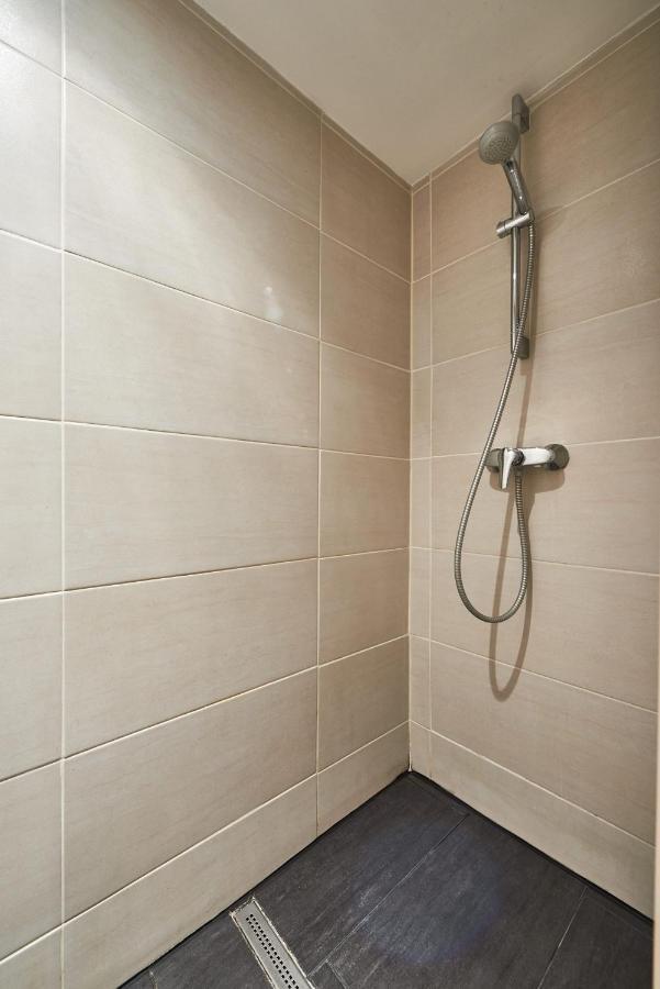 Large Apartment For Groups City Center Dist. VII Budapest Eksteriør bilde