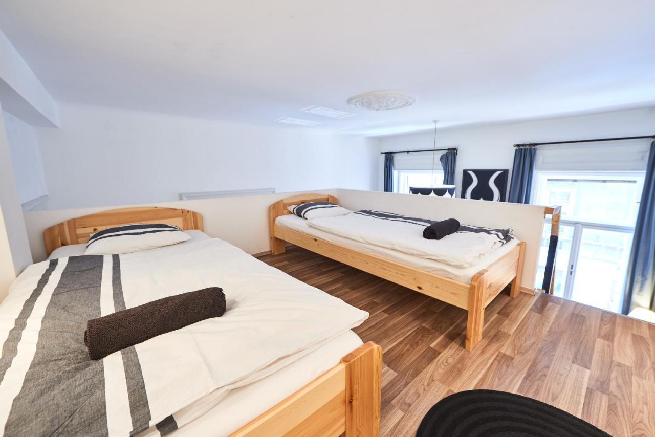 Large Apartment For Groups City Center Dist. VII Budapest Eksteriør bilde